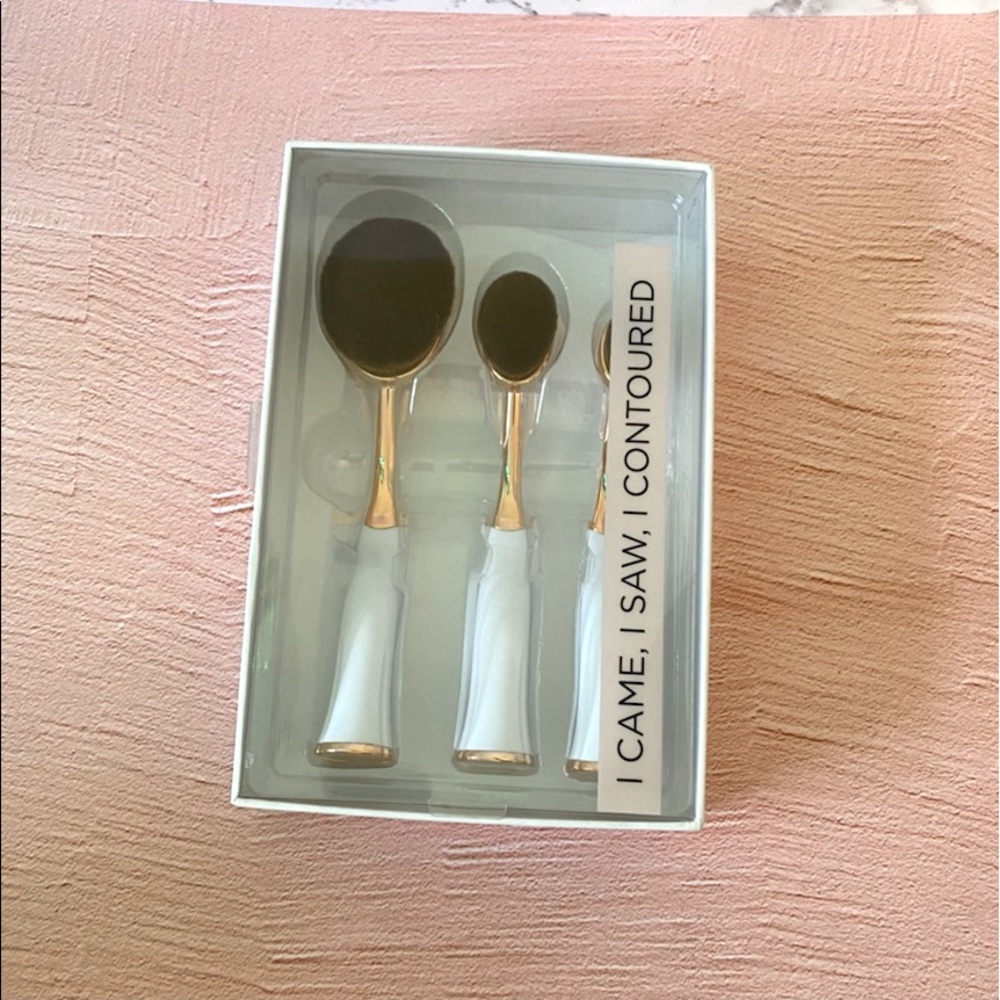 Contour Brush Kit 3 Brushes